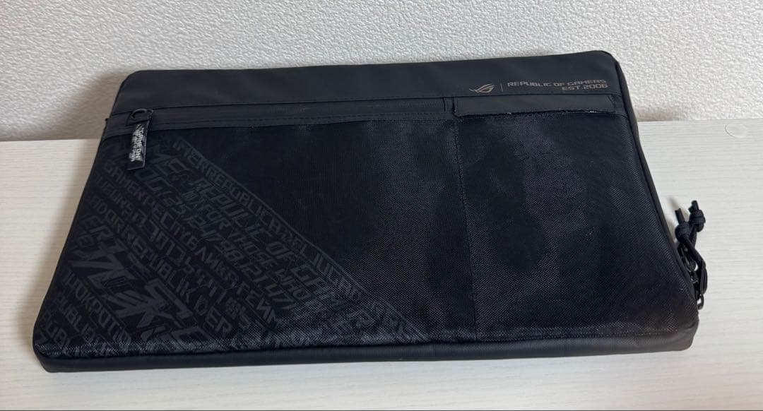 ASUS ゲーミングモニター ポータブル ROG STRIX XG16AHPE