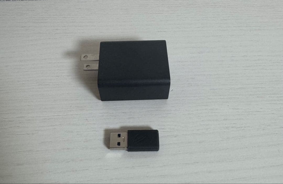 ASUS ゲーミングモニター ポータブル ROG STRIX XG16AHPE