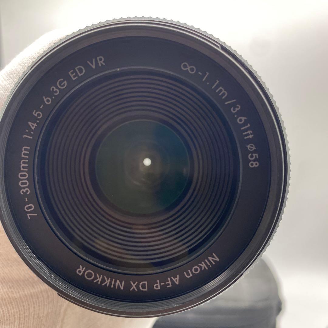 専用Nikon D5600 ダブルズームキッ18-55 VR＋70-300 VR