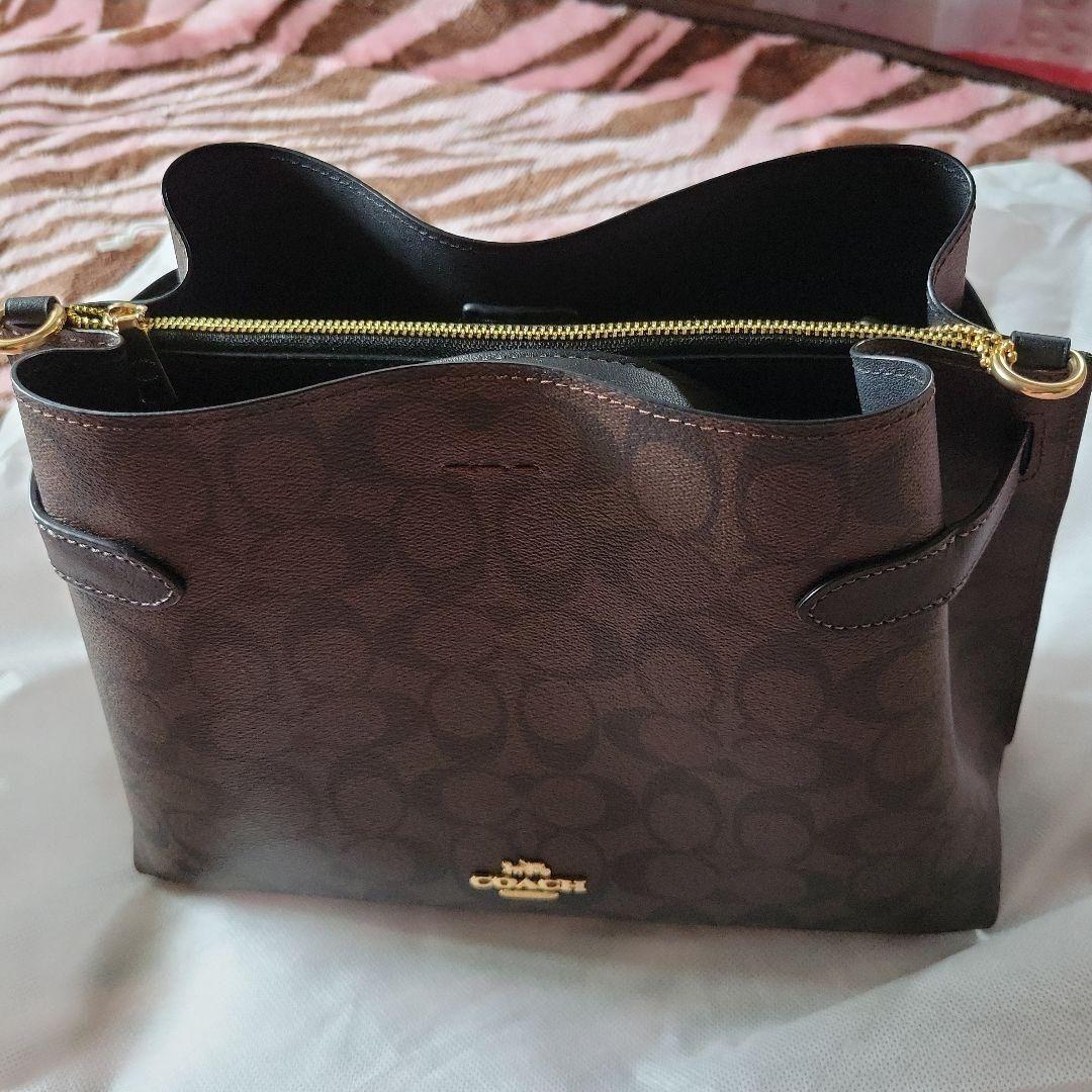 COACH ブラウンレザー ショルダーバック