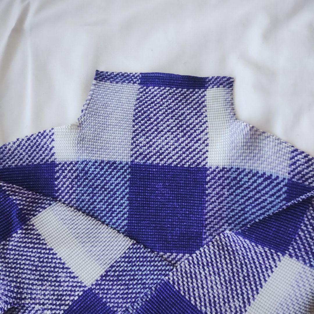 me ISSEY MIYAKE　ワッフルプリーツチェック　長袖カットソー