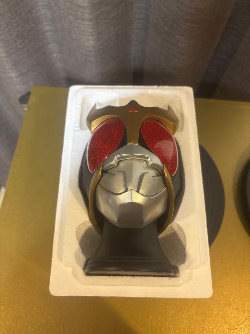 レインボー造形 RMW 仮面ライダークウガ 1/2スケール ヘルメット