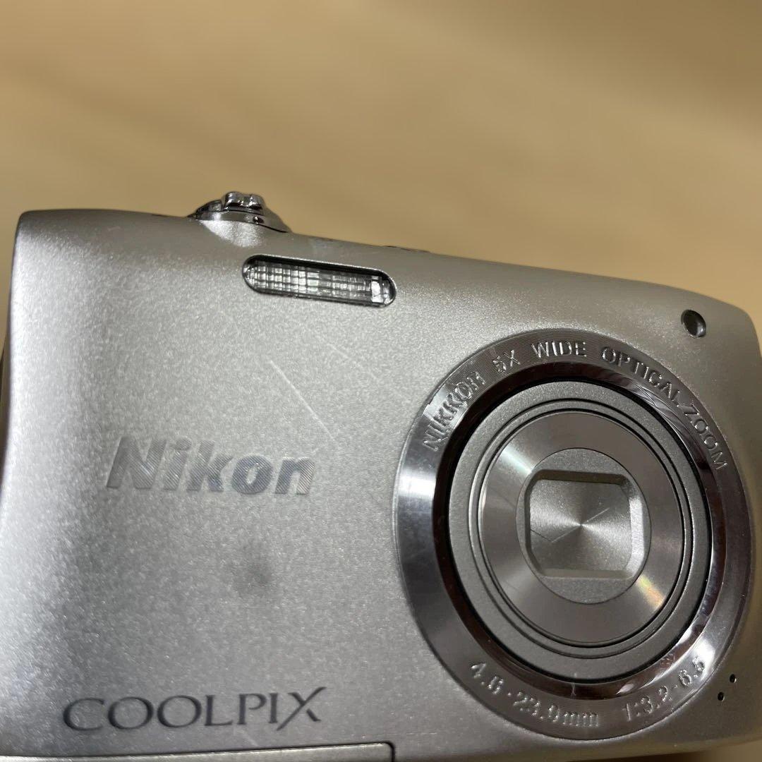 Nikon COOLPIX S2900 シルバー 動作確認済 コンデジ