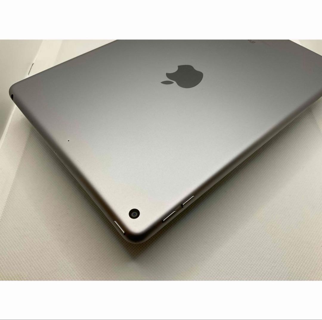 【早い者勝ち】iPad 第6世代 Wifi 32GB スペースグレイ 96%