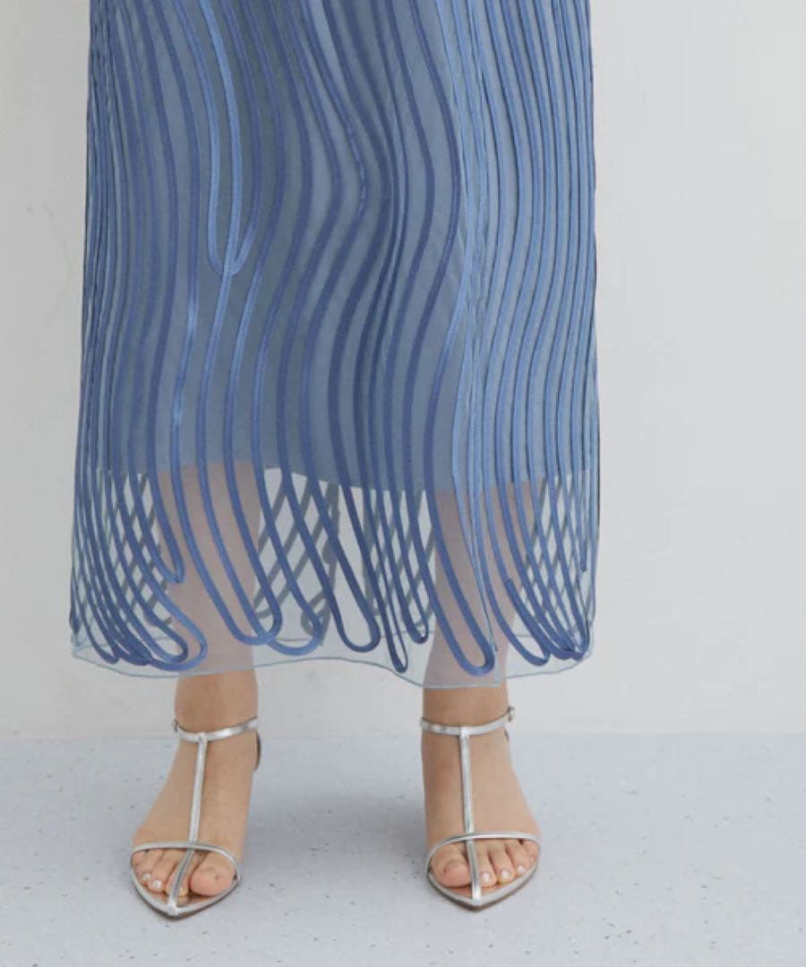 【オケージョン対応】ラインアートシアーワンピース