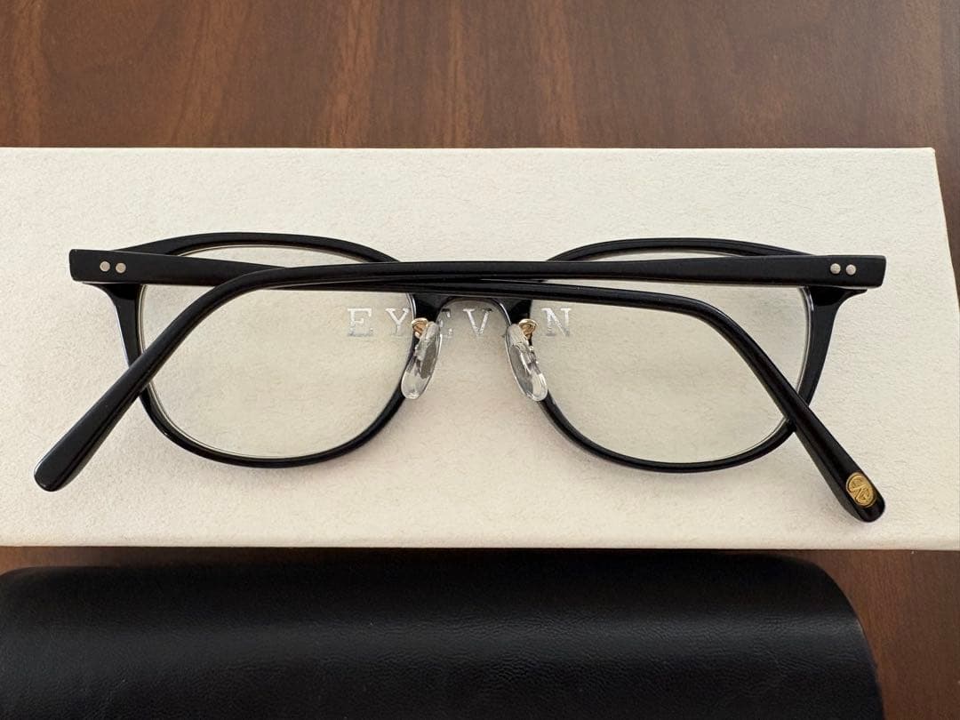 EYEVAN（アイヴァン）　48◻︎20-145 度入り