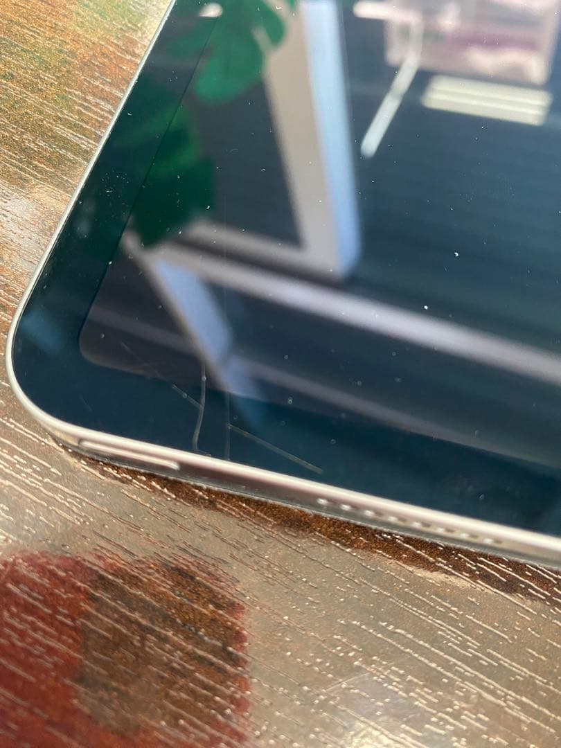 めるiPad Pro 11インチ 第3世代 256㎇ wifi