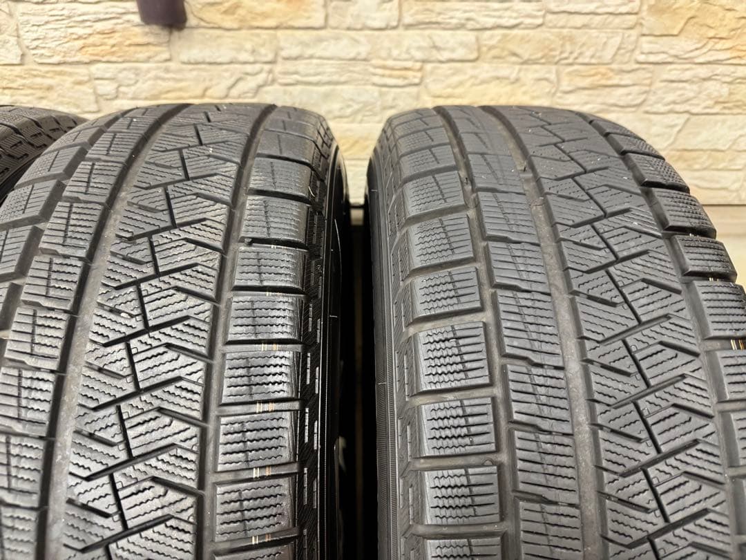 週末限定値下げ！プジョー2008スタットレスホイールセット 215/65 R16