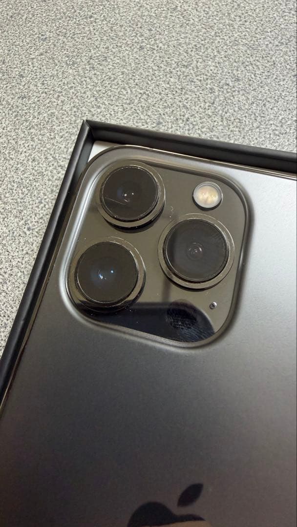 Apple iPhone 13 Proグラファイト 256GB