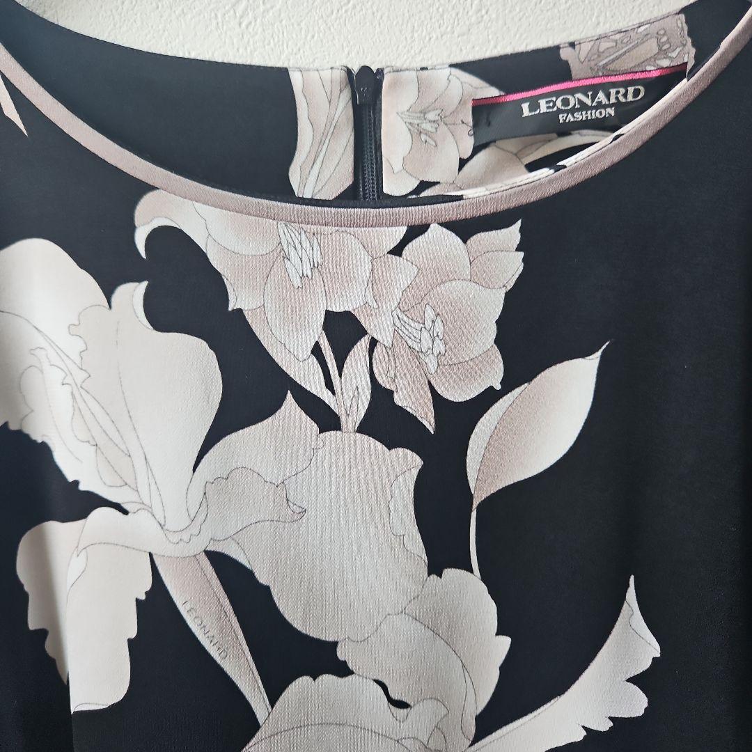LEONARDブラック 花柄 五分袖チュニック