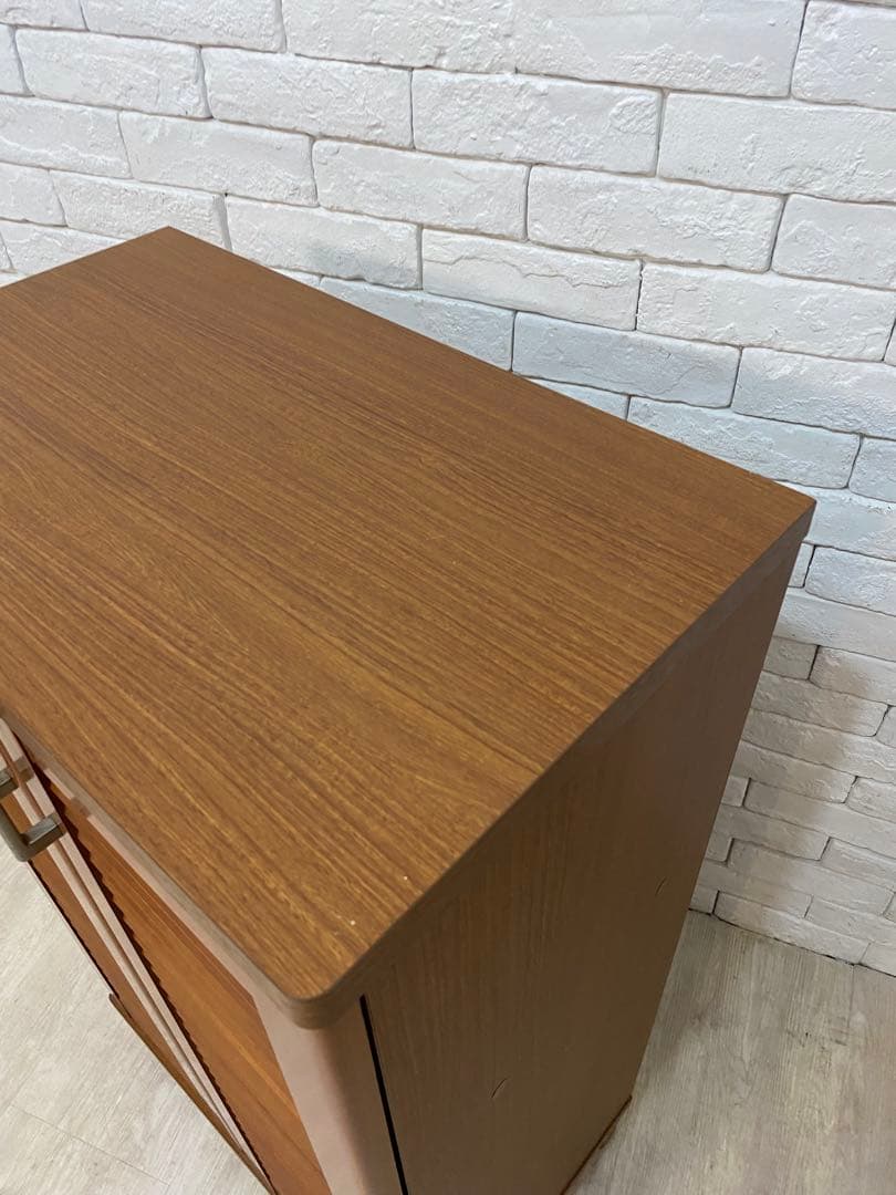 【東京都内23区配送無料】シューズボックス　玄関　ルーバー　下駄箱　18足収納