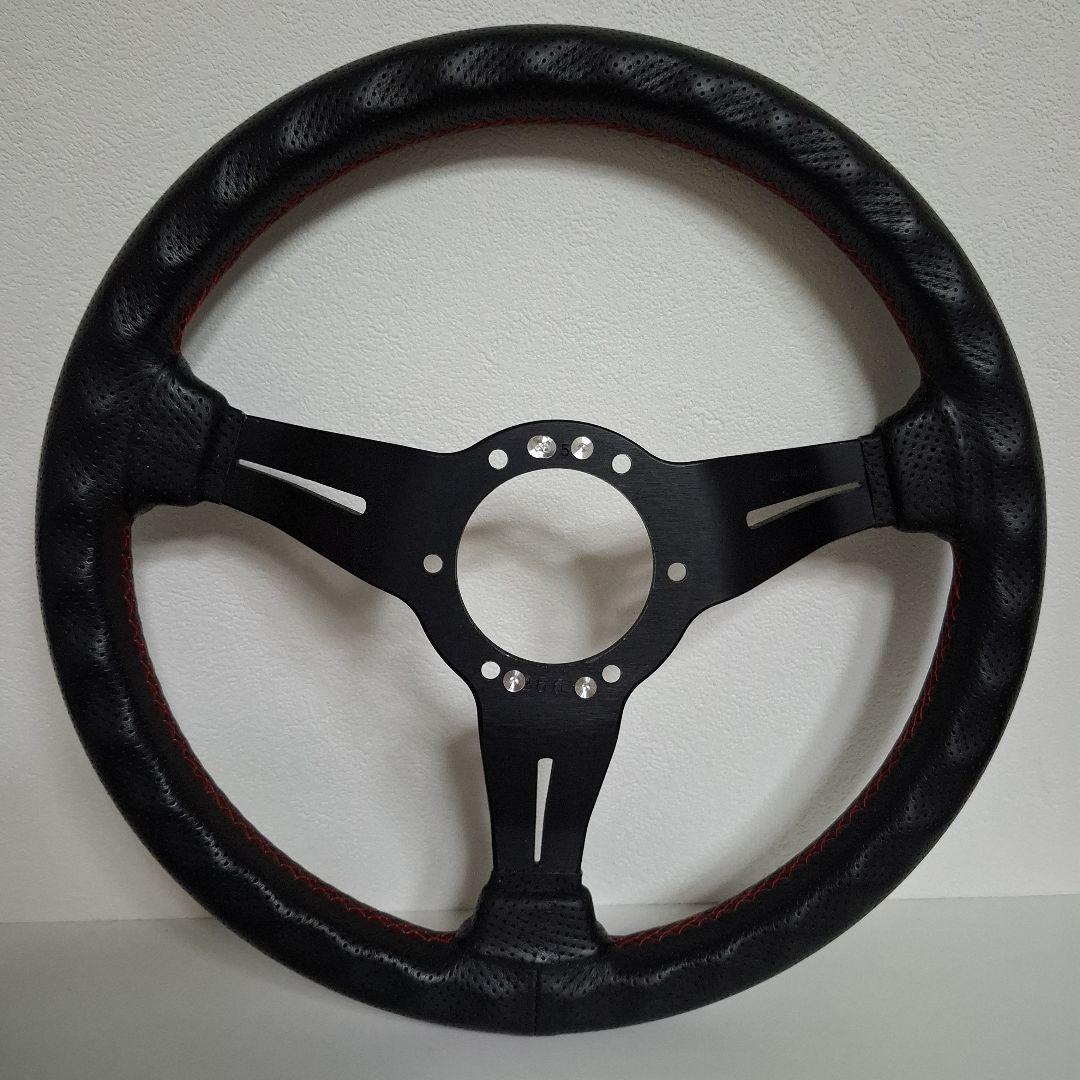 ナルディ　ステアリング　33パイ