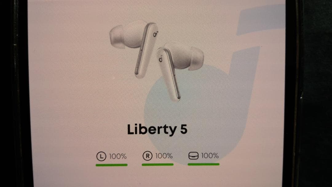 ワイヤレスイヤホン liberty 5