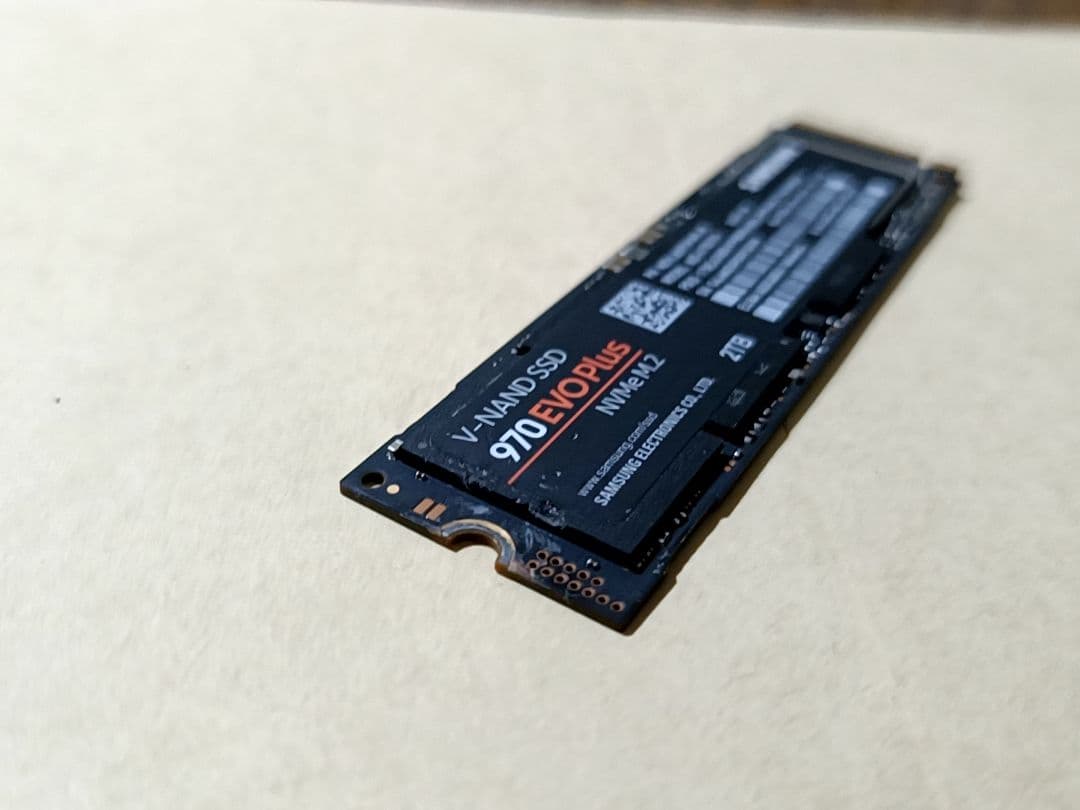 め*リ様 サムスン M.2 SSD2TB 970 EVO Plus NVMe ジ