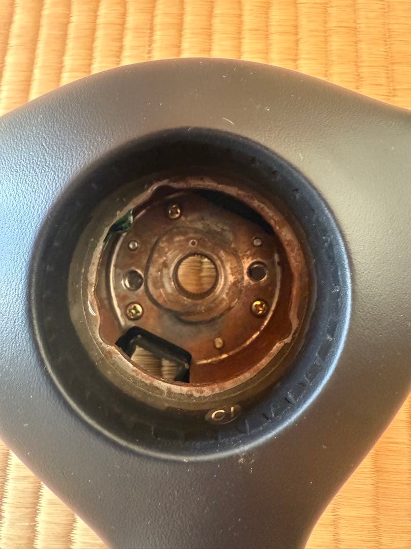 スカイライン　BNR32GT-R 前期ステアリングホイール