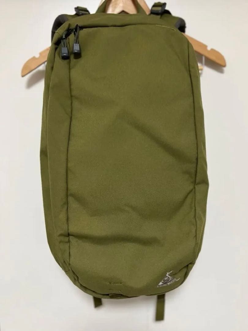 PLUS ONE WORKS マキリ25L makiri オリーブ プラスワン