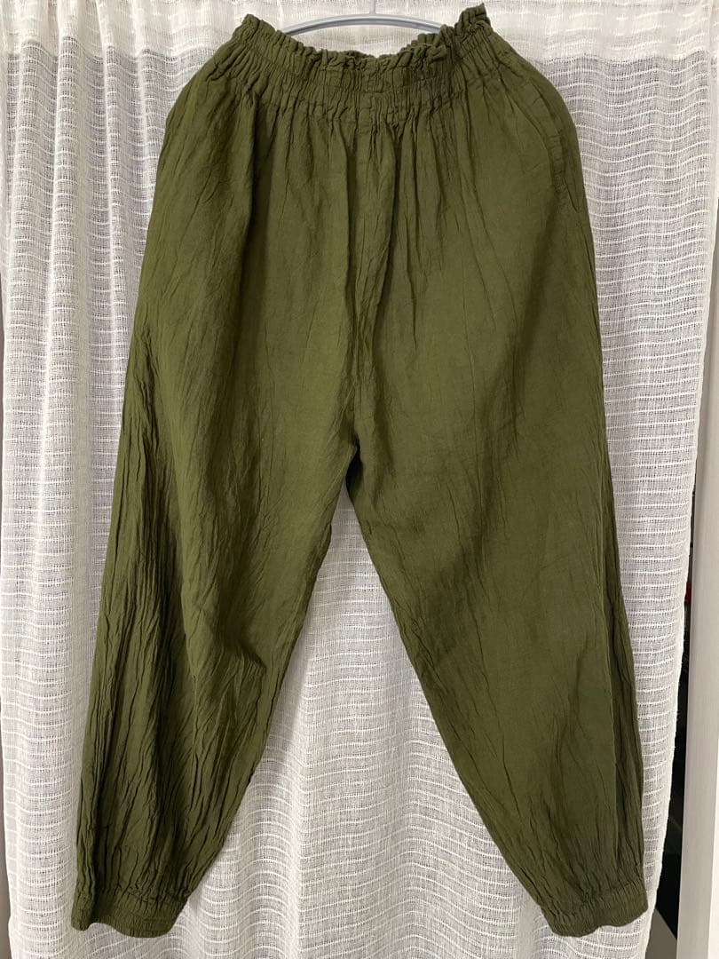 ヂェン先生の日常着 バルーンパンツスリム　　　　　　　　　　　Sサイズ カーキ