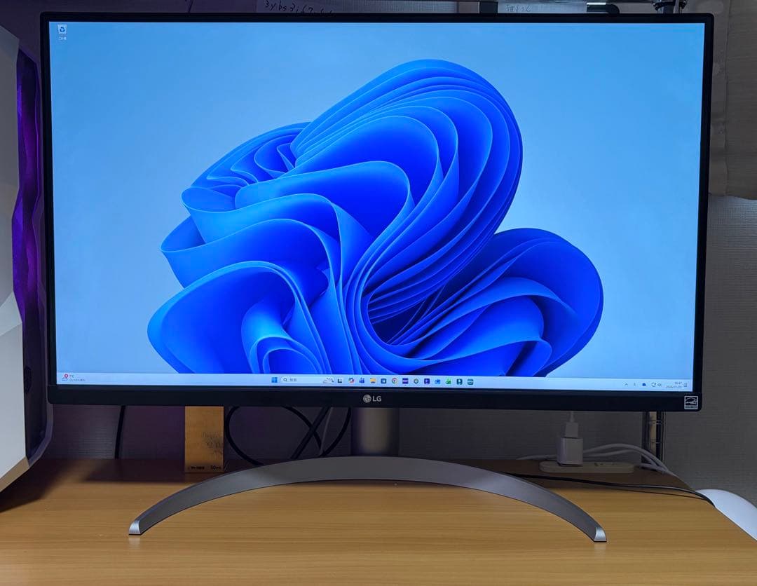 LG 4K 27インチ 60fpsゲーミングモニター