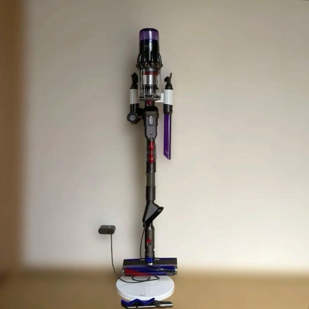 Dyson ダイソンsv18 純正ドック　アタッチメント多数