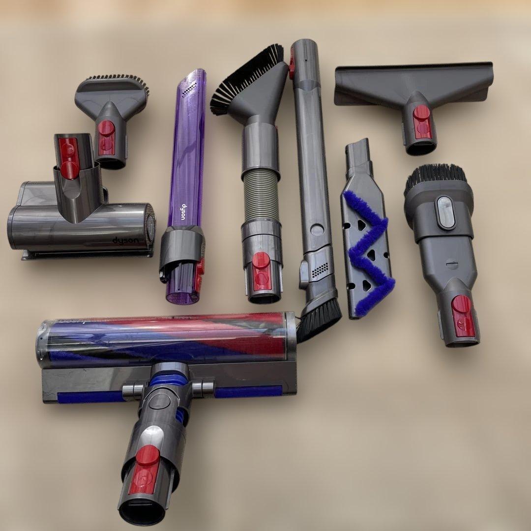 Dyson ダイソンsv18 純正ドック　アタッチメント多数