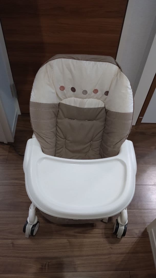 コンビ ネムリラ AUTO SWING エッグショック BE ココアブラウン