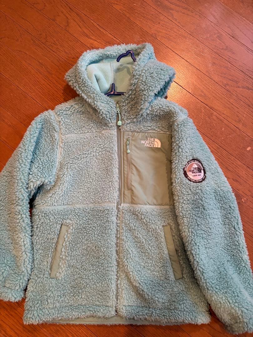 美品　ノースフェイス150サイズ