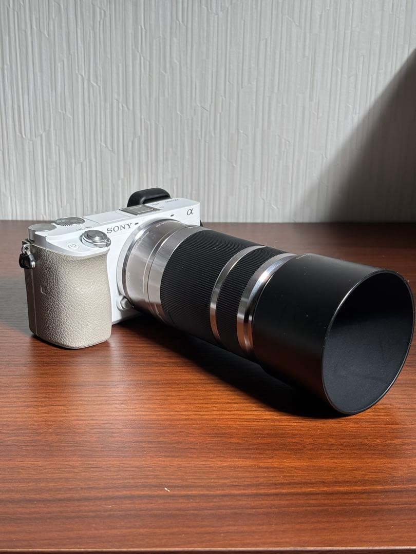 SONY ミラーレスカメラ α6100 ホワイト ダブルズームレンズセット