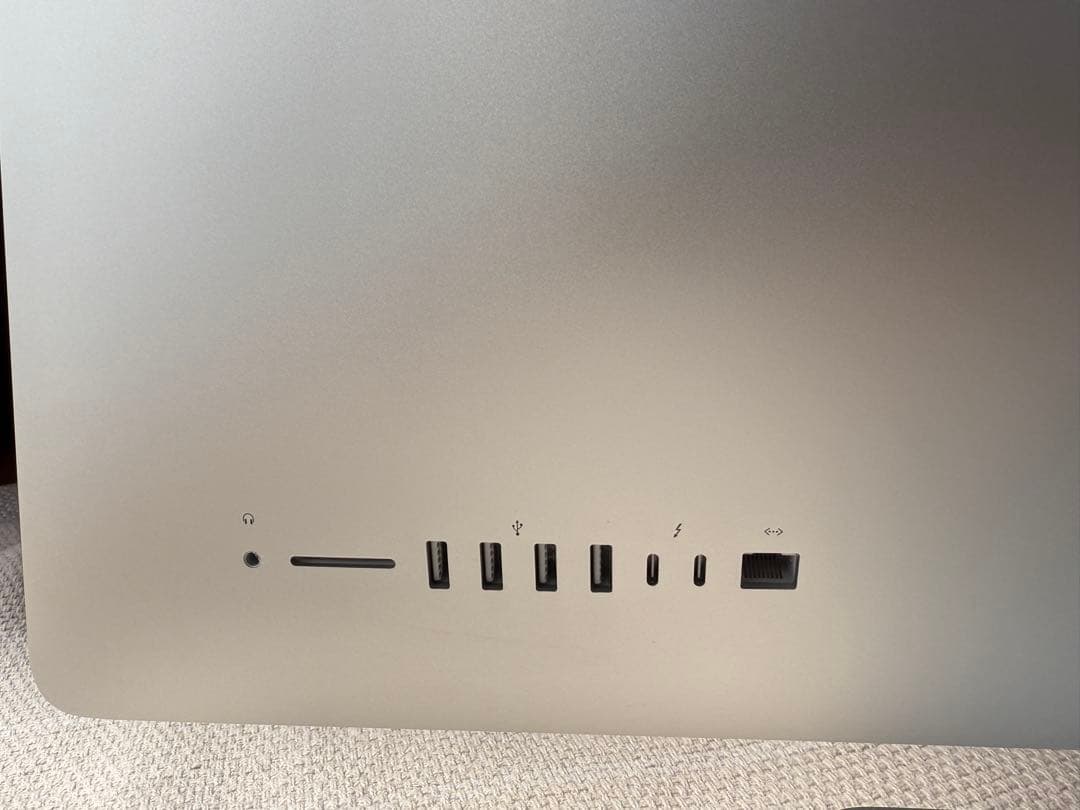 iMac Retina 5K 27インチ i7 32GB SSD512GB