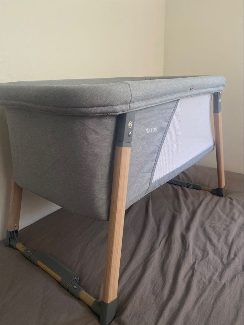 【美品】YATOMI のミニベビーベッド