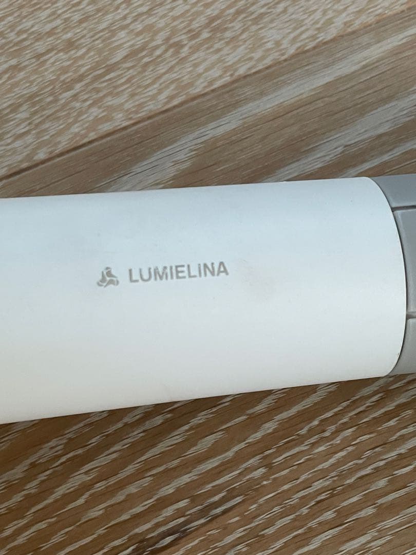 リュミエリーナ　レプロナイザー 3D plus ヘアビューロンヘアビューザー