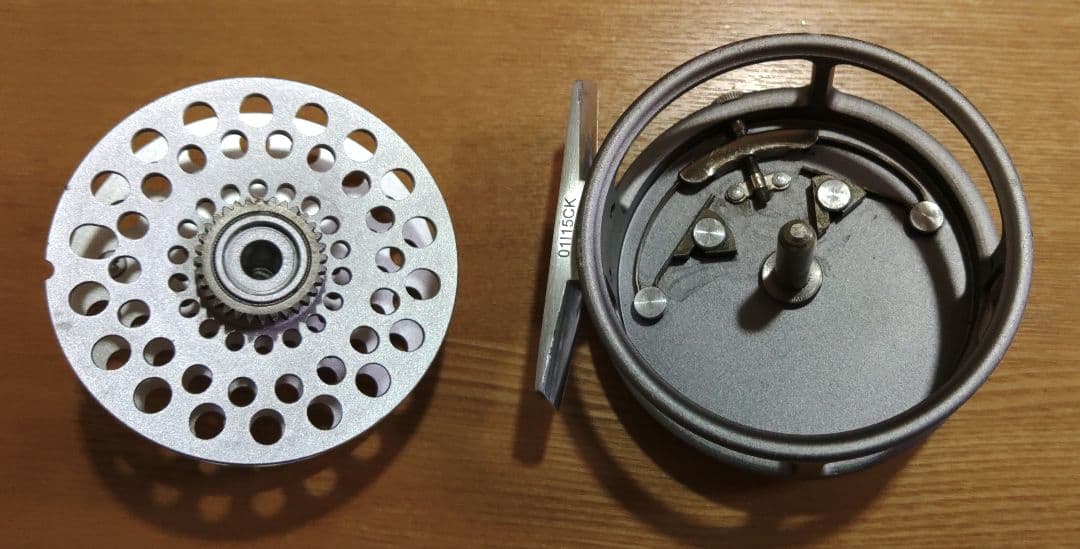 リール Hardy Featherweight