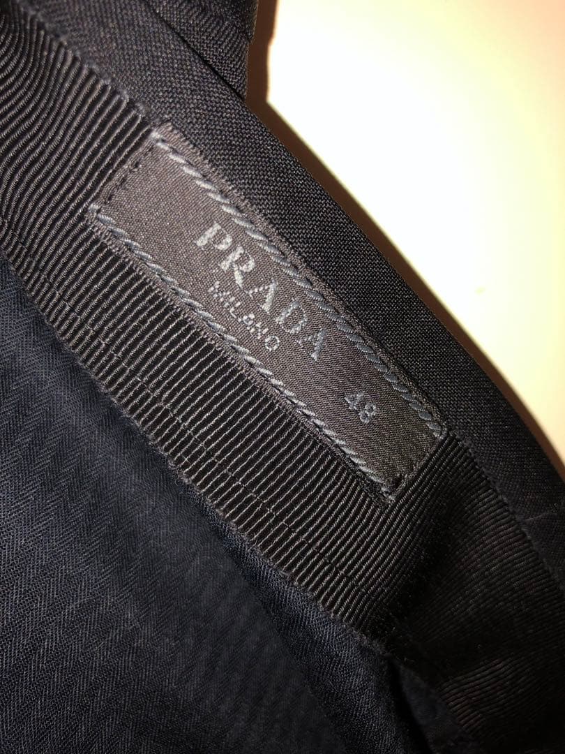 PRADA 黒 スラックス