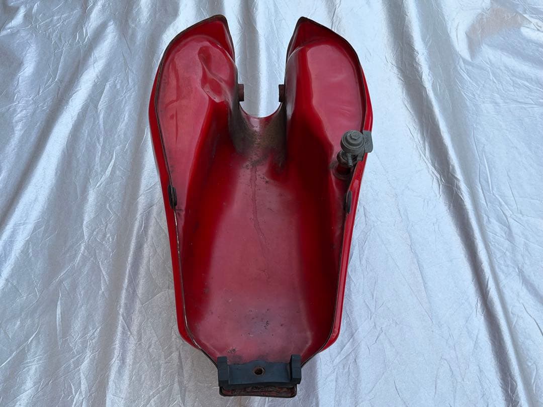 純正品 ホンダ MBX50 ガソリンタンク 赤 当時物 2スト タンク内錆少なめ