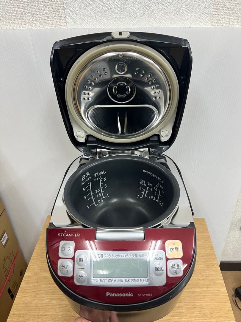 Panasonic スチームIH炊飯器 SR-SY106J 2018年製