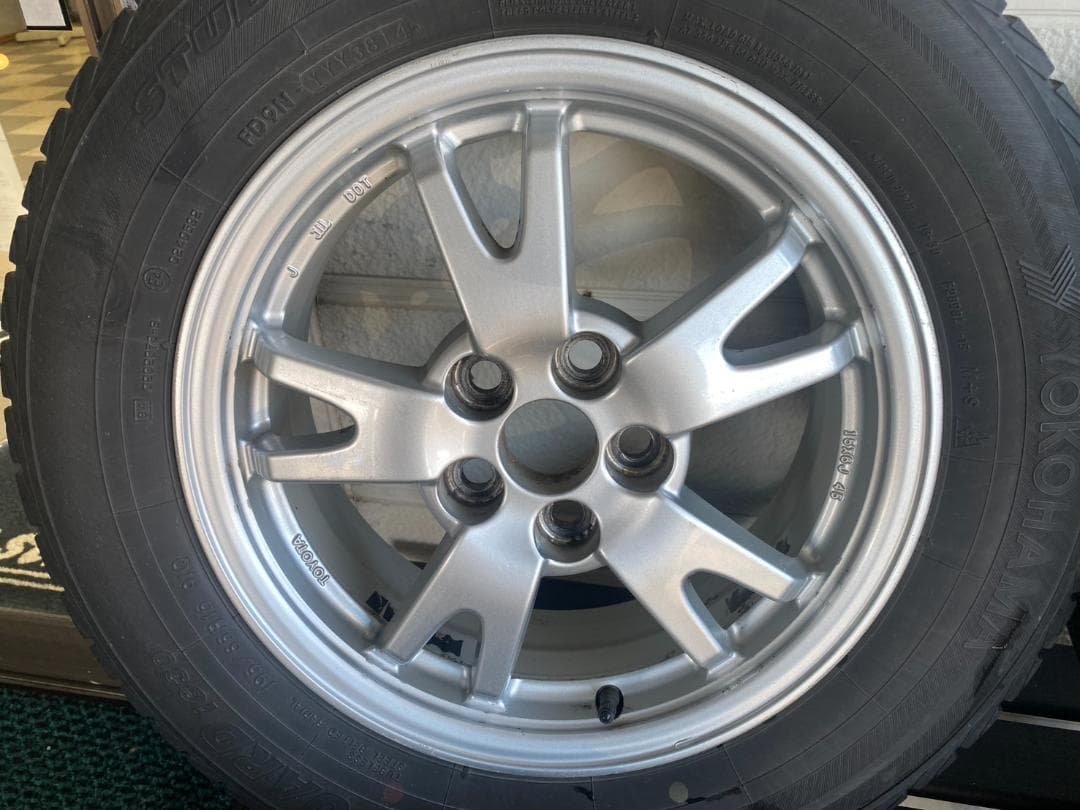 30プリウス純正 15インチ＆195/65R15 ice GUARDスタッドレス