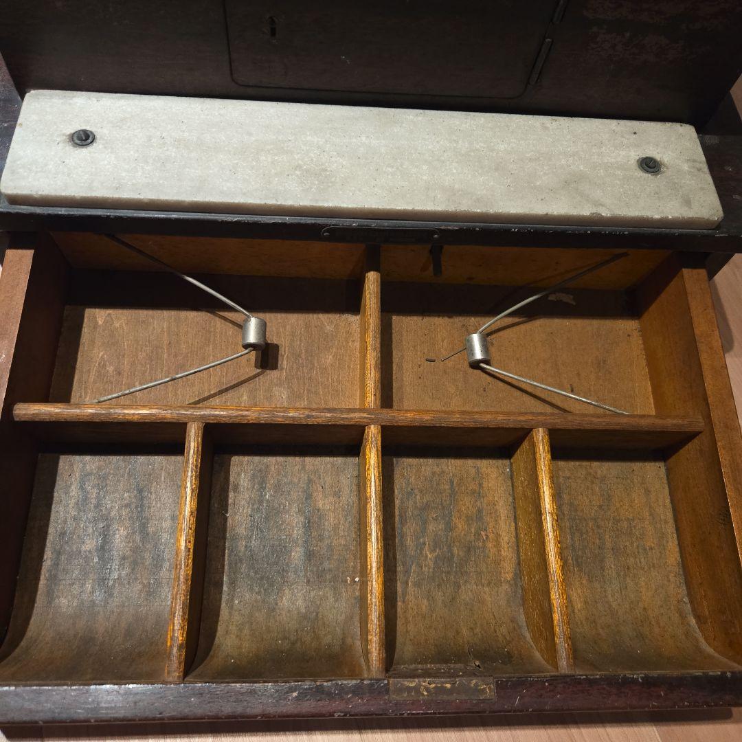 ヴィンテージ木製レジスター.キャッシャー