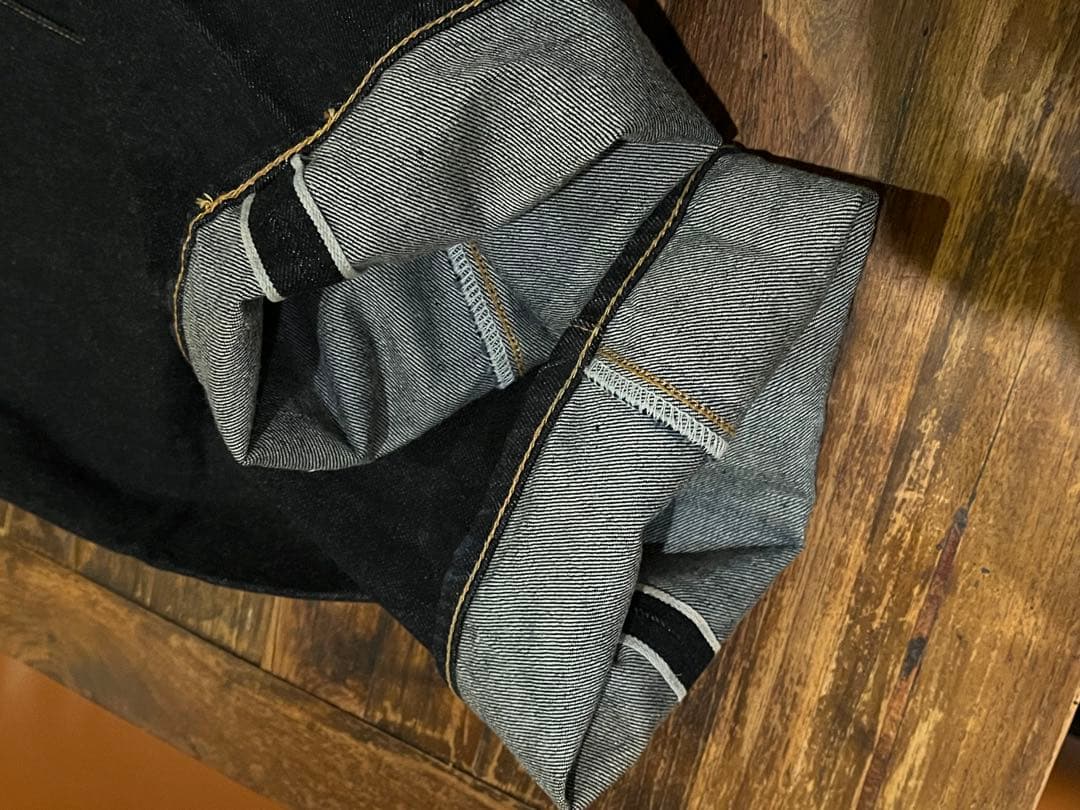 リーバイス501XXcバレンシア製1937年モデル 復刻版