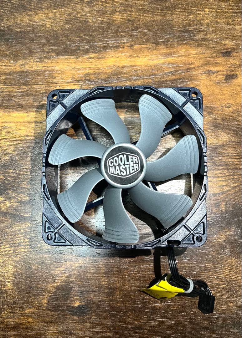 AMD Ryzen 7 3800X + ヒートシンク