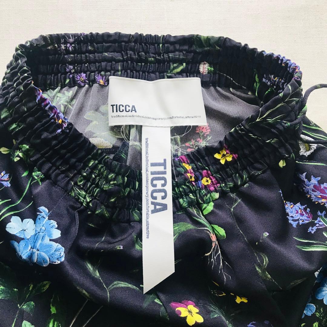 早割9/16まで【試着のみ】TICCA フラワープリントパンツ ネイビー 日本製