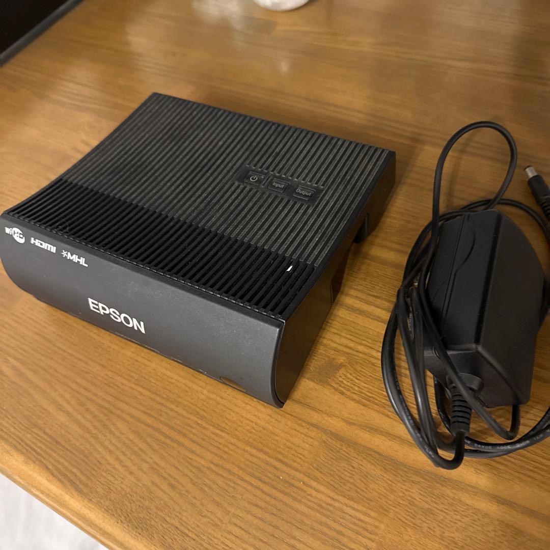 EPSONプロジェクター フルHD EH-TW6700W 296時間のみ使用