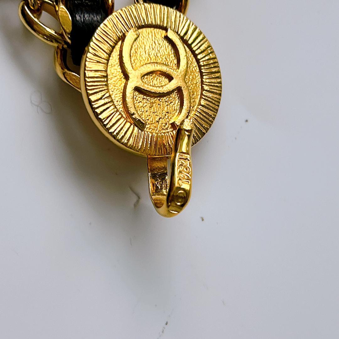 美品 シャネル ゴールドプレート×レザー 1984ココマーク ３連チェーンベルト