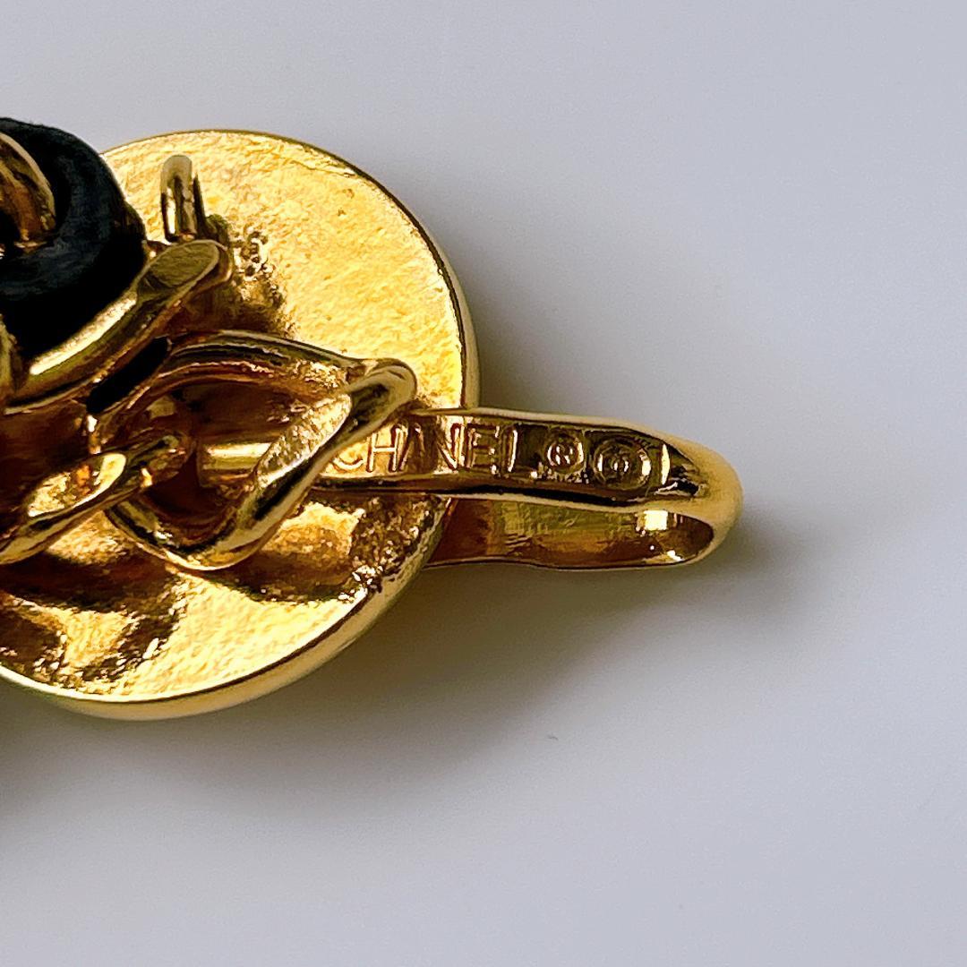 美品 シャネル ゴールドプレート×レザー 1984ココマーク ３連チェーンベルト