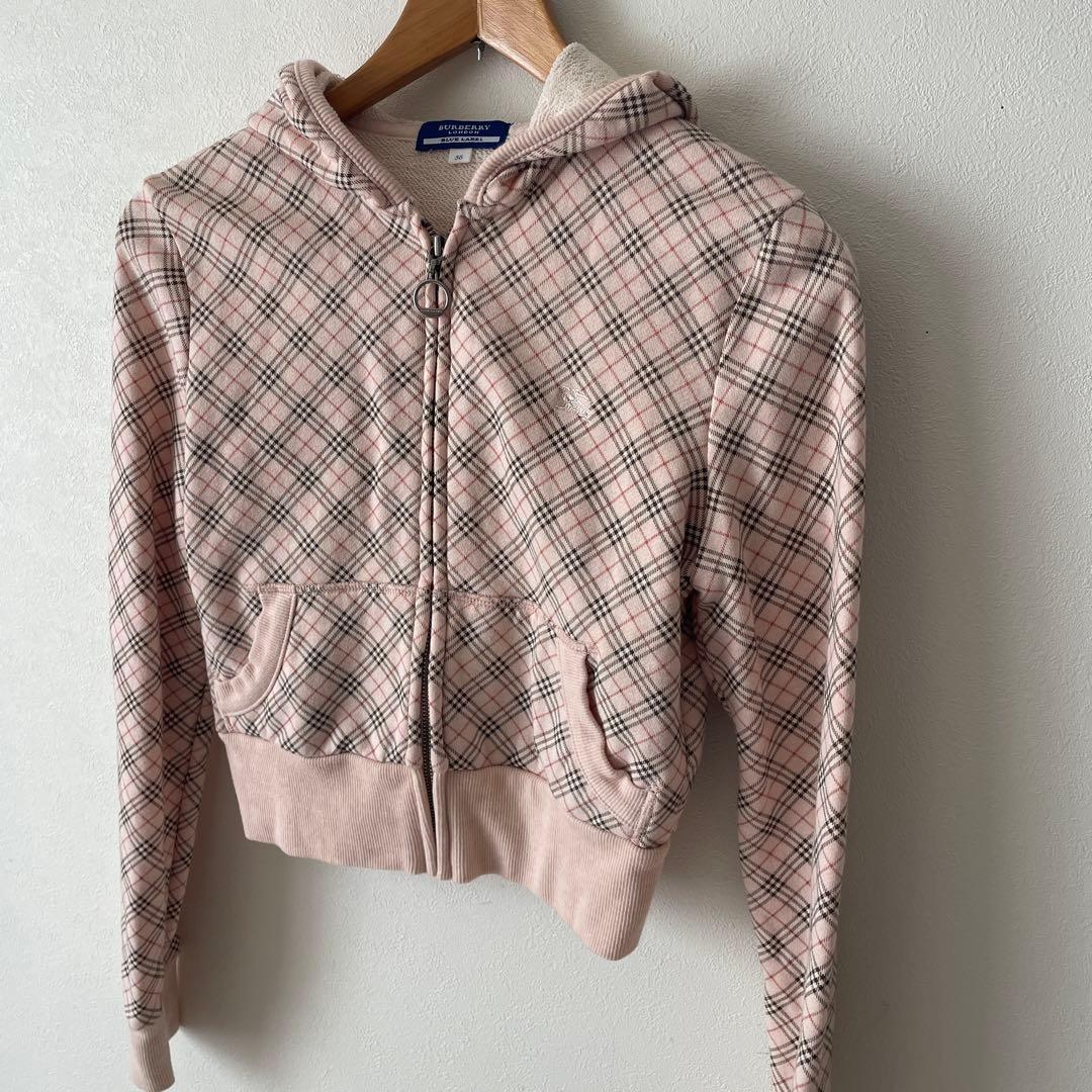 バーバリーブルーレーベルピンク チェック柄パーカー