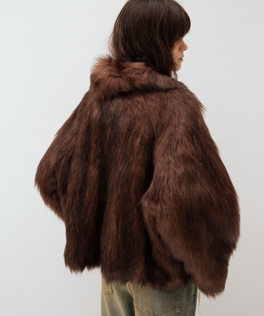 【新品未使用タグ付き】leinwande Vegan Fur Jacket