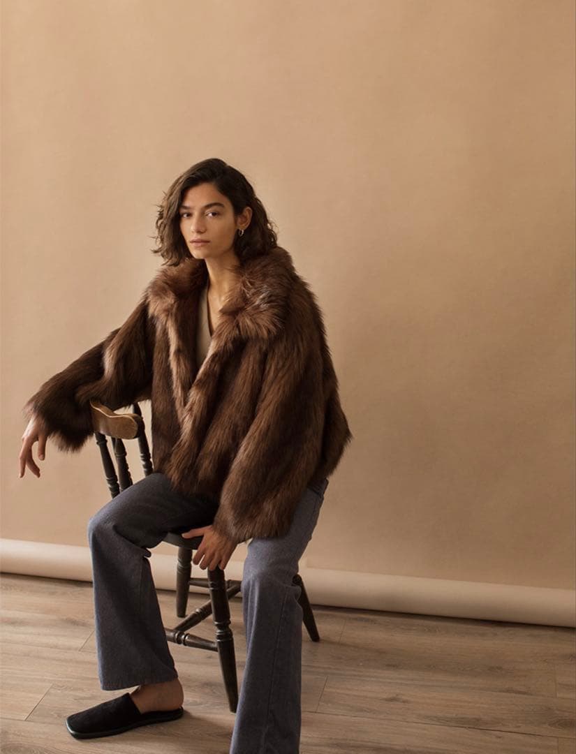 【新品未使用タグ付き】leinwande Vegan Fur Jacket