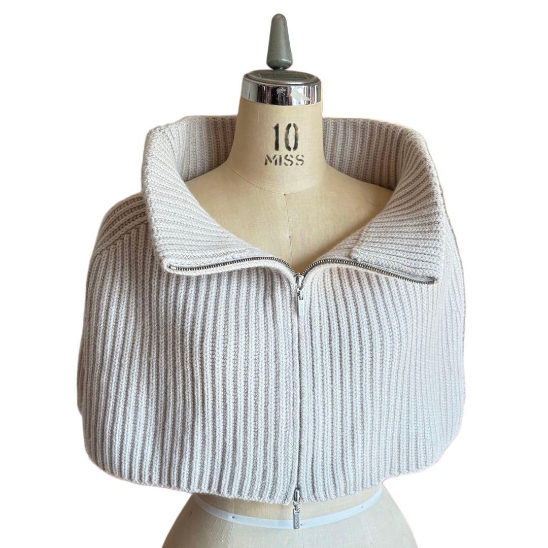 FOXEY ニットケープ　Trulli カシミヤ100% ライトベージュ