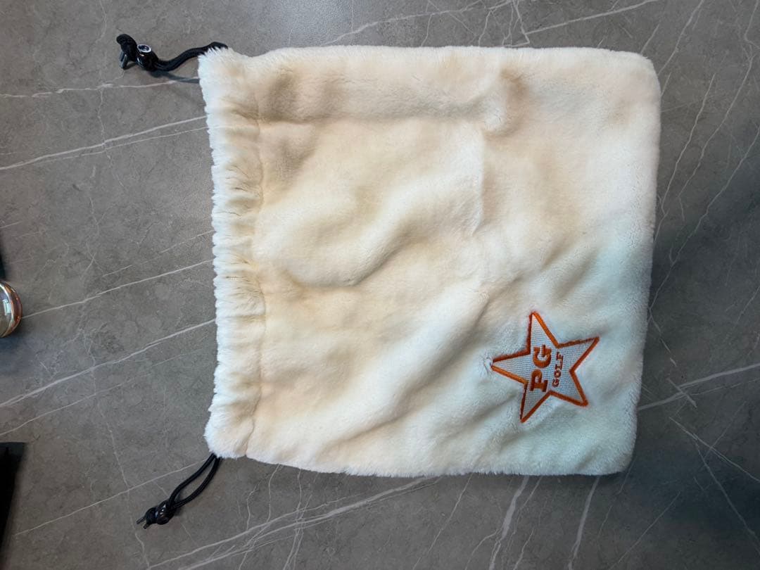 美品　パーリーゲイツキャディバック　エナメルホワイト　正規品