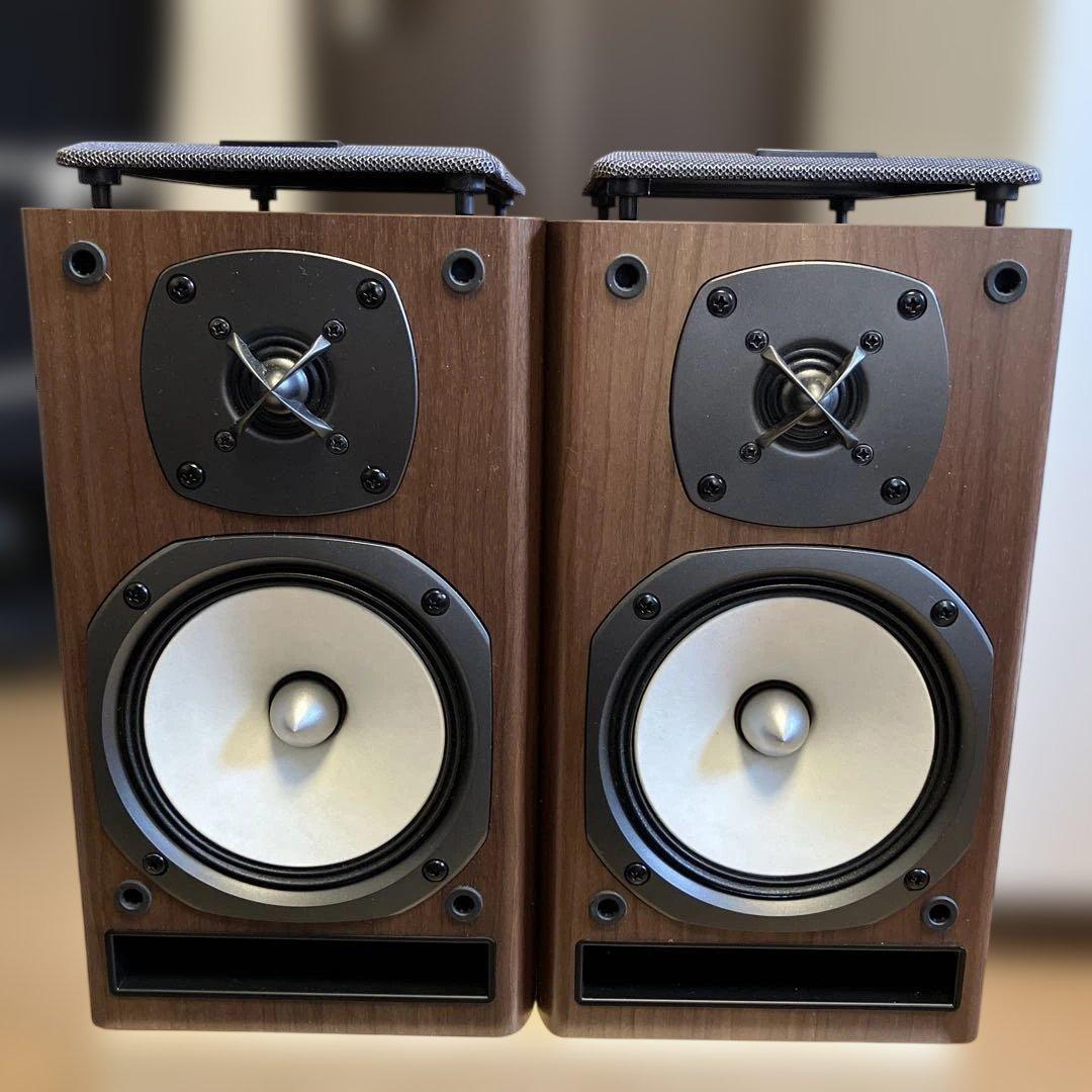 美品‼️感動品‼️ONKYOブックシェルフスピーカー ダークウッドD-NFR 7TX