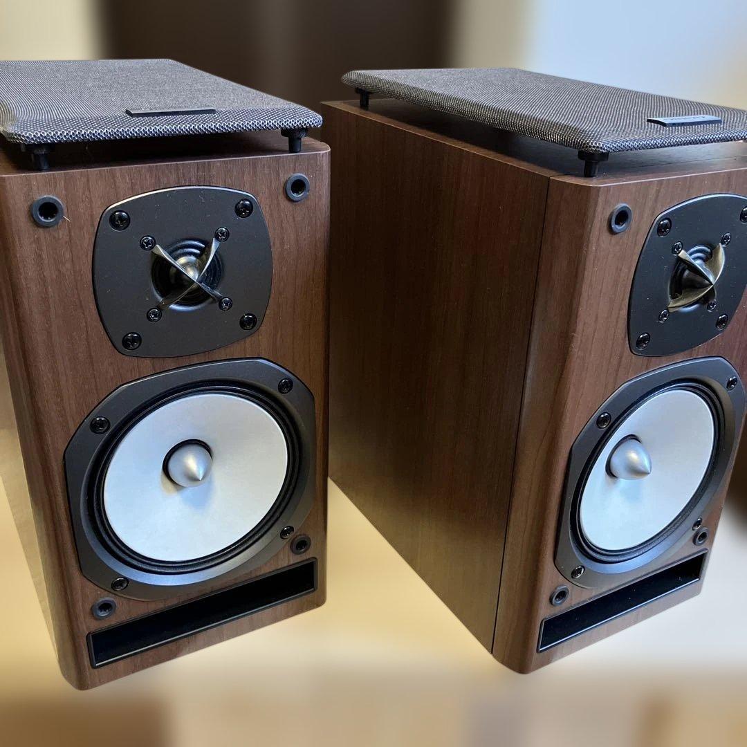 美品‼️感動品‼️ONKYOブックシェルフスピーカー ダークウッドD-NFR 7TX