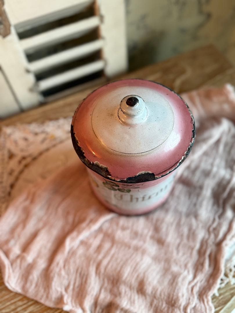 フランスアンティークホーロー激レアピンクの薔薇模様 Chicoréeキャニスター